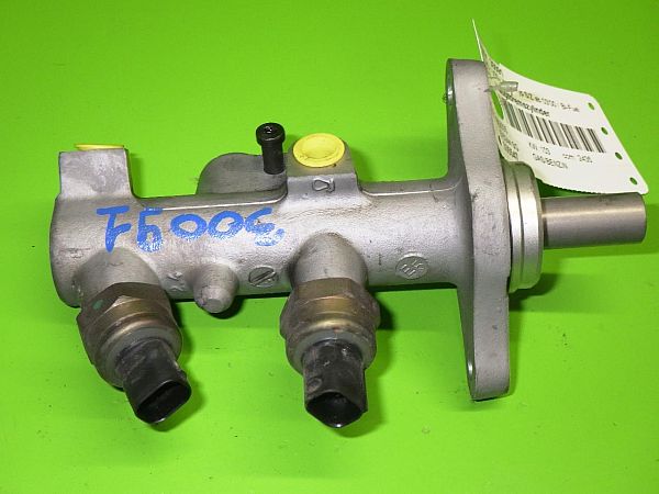 Brake - Master cylinder VOLVO V70 Mk II (285)