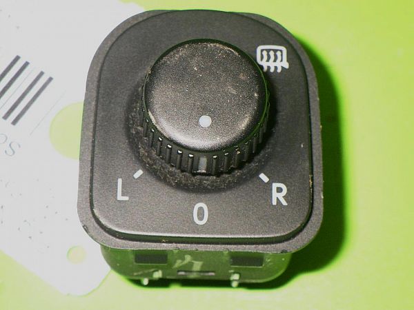 Lusterka boczne – pokrętło przełącznika regulacji VW PASSAT Estate (3C5)