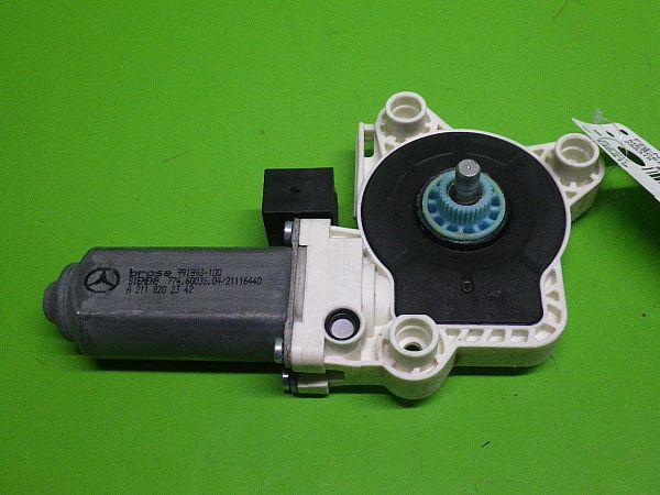 Window regulator motor MERCEDES-BENZ E-CLASS T-Model (S211)