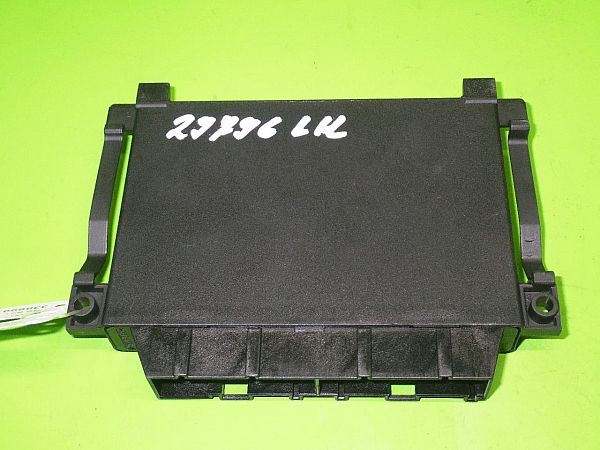 Sterownik asystenta parkowania PDC MERCEDES-BENZ E-CLASS T-Model (S211)
