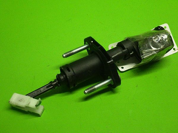 Clutch slave cylinder OPEL INSIGNIA A Country Tourer (G09)