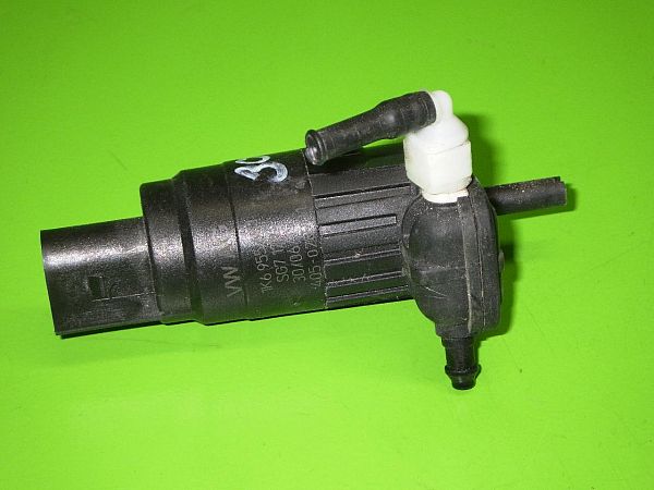 moteur de réservoir d'eau essuie glace SEAT IBIZA Mk IV (6J5, 6P1)