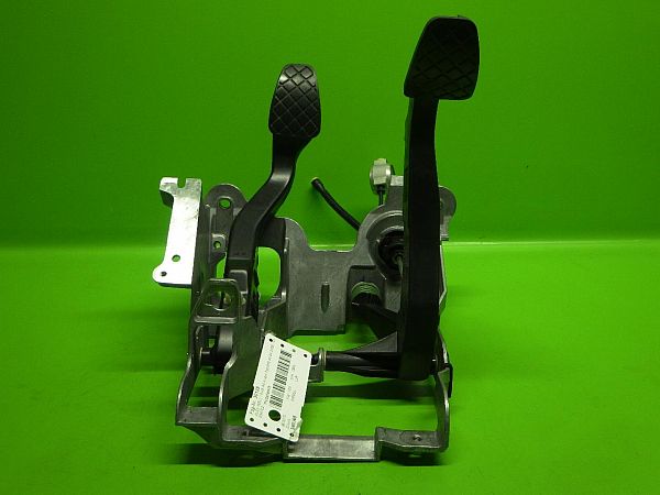Pedal mounting - complete AUDI A4 Avant (8K5, B8)