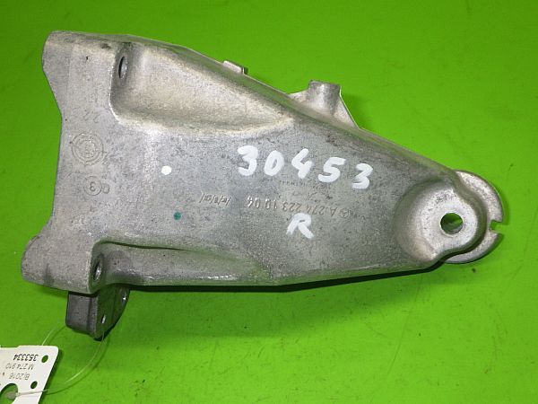Engine mounting MERCEDES-BENZ C-CLASS (W205)