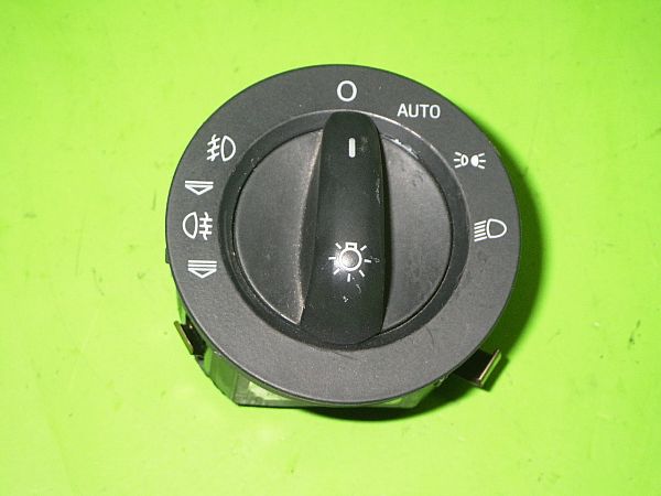 Lichtschakelaar AUDI A6 Avant (4F5, C6)