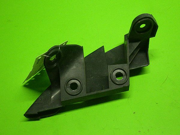 Bumperbalk achter SEAT TOLEDO III (5P2)