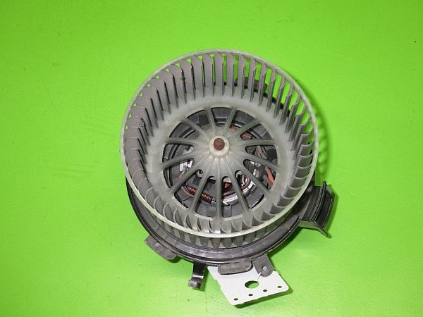 Kachel Ventilatiemotor / aanjager MERCEDES-BENZ SPRINTER 3-t Box (906)