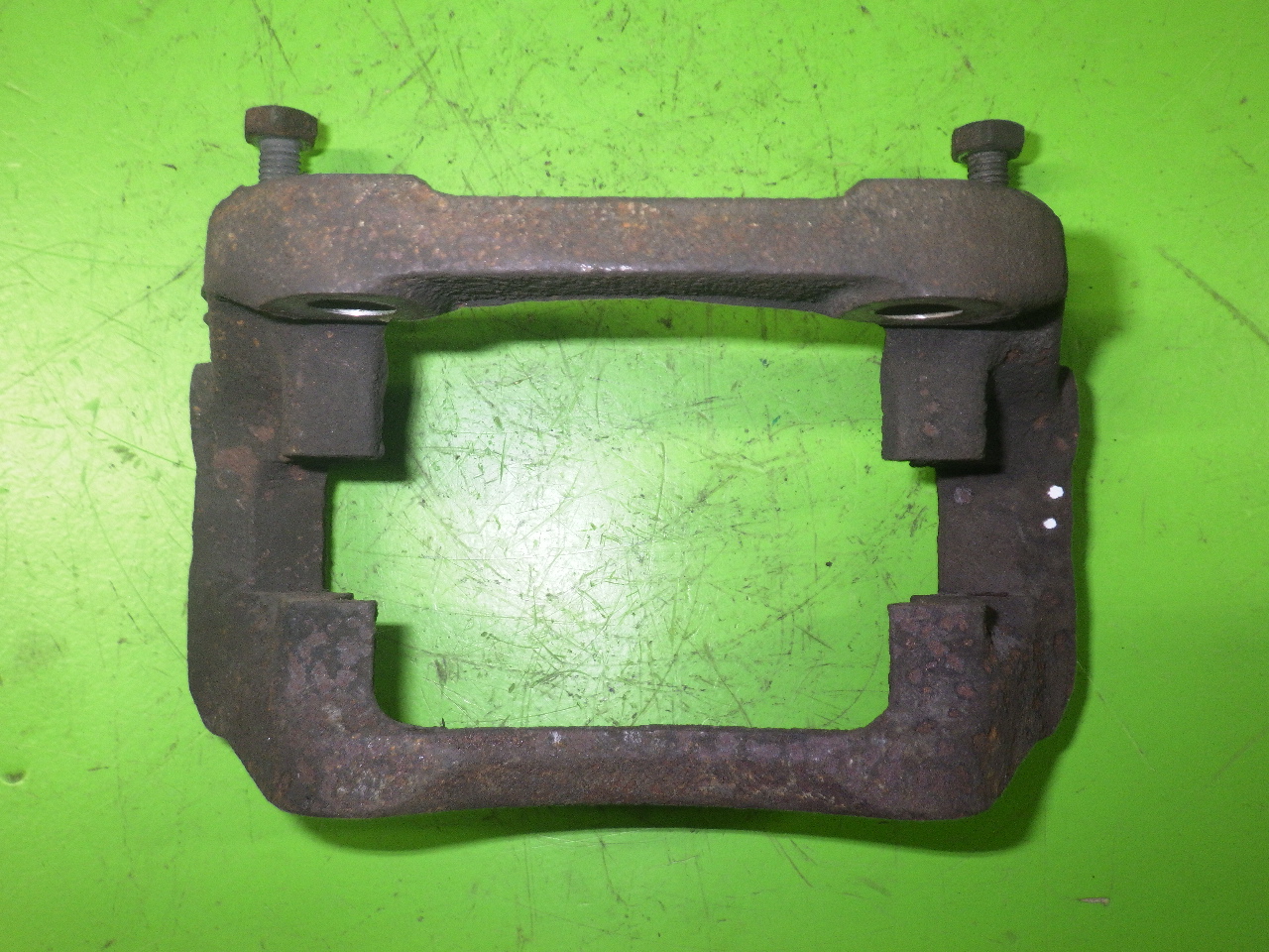 Bremssattelhalter / Bremsgabel RENAULT 5 (122_)
