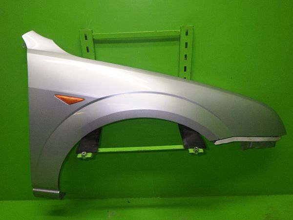 Front wing right FORD MONDEO Mk III (B5Y)