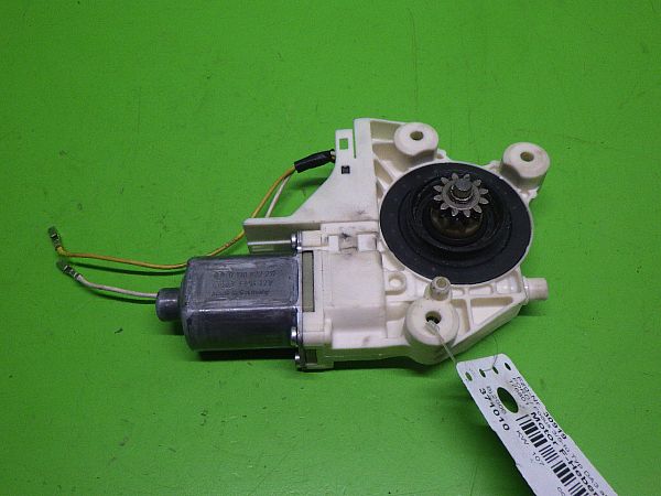 Window regulator motor FORD FOCUS II (DA_, HCP, DP)