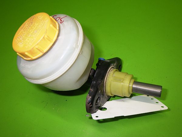 Brake - Master cylinder NISSAN TERRANO II (R20)