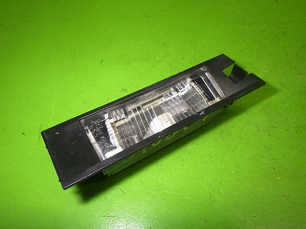 Number plate light for FIAT PUNTO (188_)