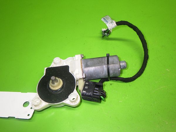 Window regulator motor MERCEDES-BENZ E-CLASS (W211)