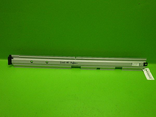 Boot base BMW 5 Touring (F11)