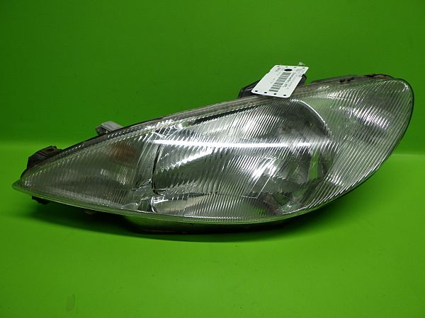 Światła / Lampy przednie PEUGEOT 206 Hatchback (2A/C)
