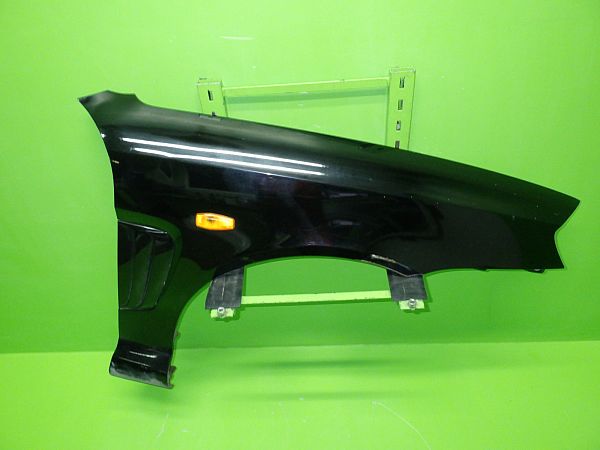 Front wing right HYUNDAI COUPE (GK)