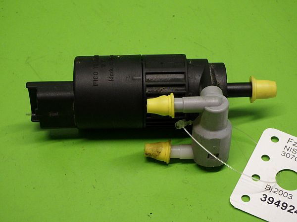 Sprinkler engine NISSAN TERRANO II (R20)
