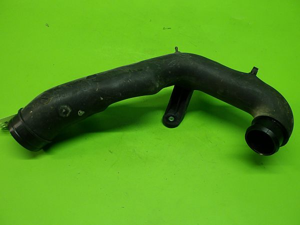 Inlet pipe VW POLO (9N_)