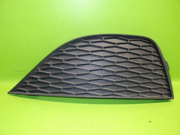 pare choc arriere non complet SEAT IBIZA Mk IV ST (6J8, 6P8)