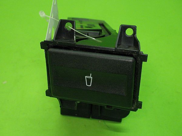 Cup holder