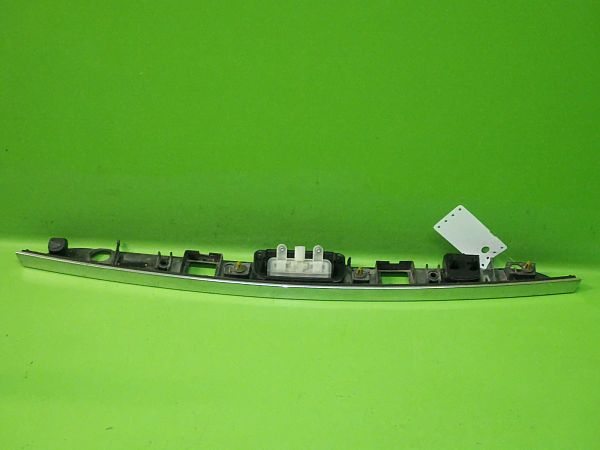 License plate light bar