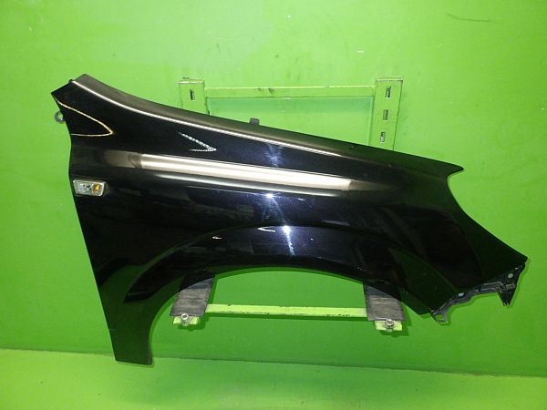 Front wing right OPEL ASTRA H Estate (A04)