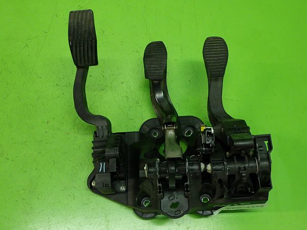 Pedal mounting - complete FIAT PUNTO (199_)