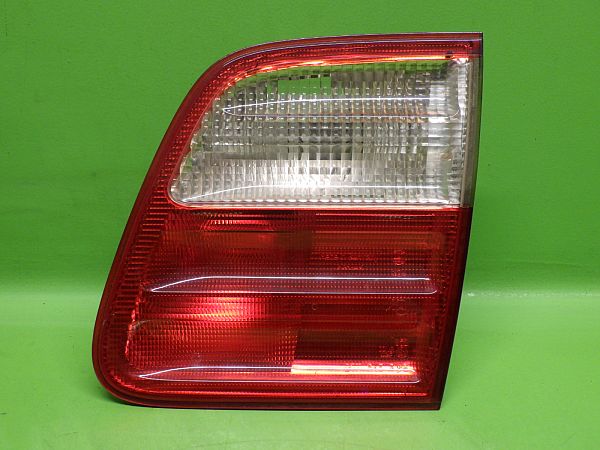 Baglygte MERCEDES-BENZ E-CLASS T-Model (S210)