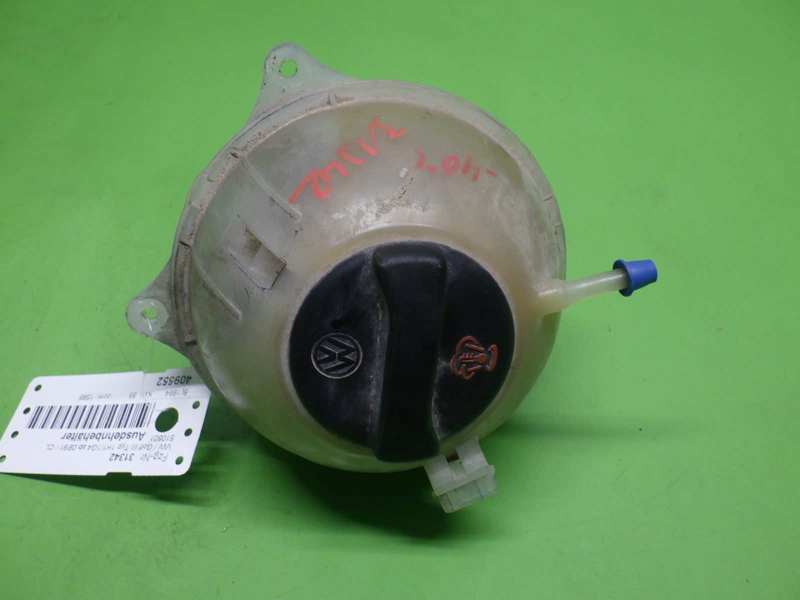 Original expansion tank VW Golf Mk III (1H1) 1994 - Picture 1 of 4