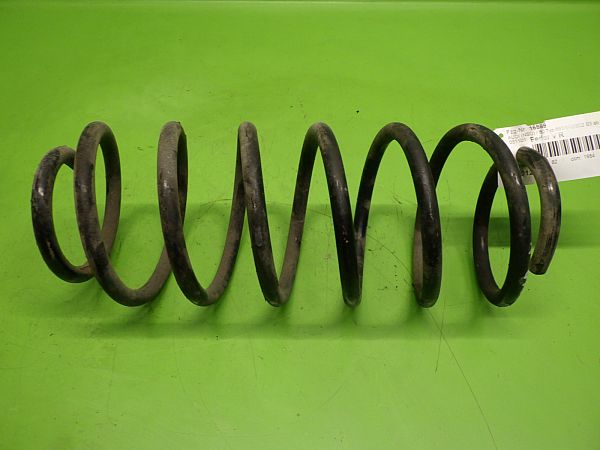 Spiralfeder vorn rechts AUDI 80 B3 Saloon (893, 894, 8A2)
