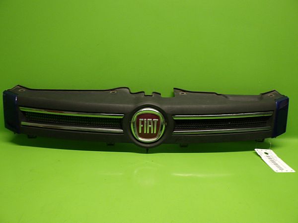 Grill / gitter FIAT PANDA (169_)