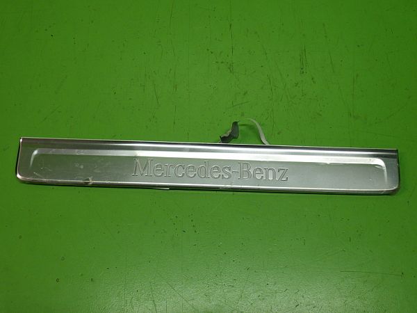 Panelliste MERCEDES-BENZ EQS (V297)