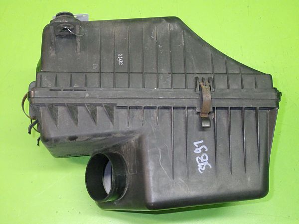 Filtr powietrza KIA CARENS Mk II MPV (FJ)