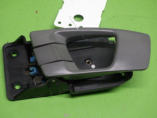 Handgriff innen KIA CARENS Mk II MPV (FJ)