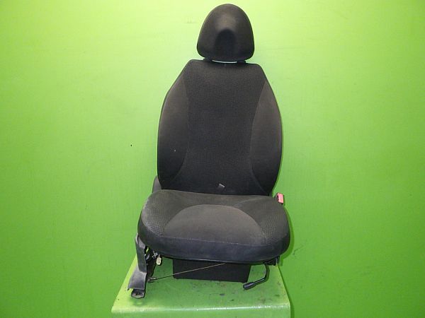 Forseter 4 dørs NISSAN MICRA III (K12)