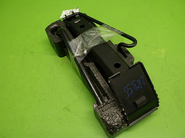 Wagenheber RENAULT TWINGO I (C06_)