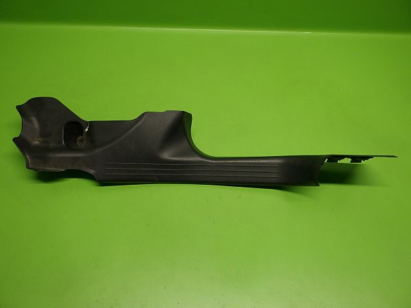 Panelliste MERCEDES-BENZ C-CLASS (W203)