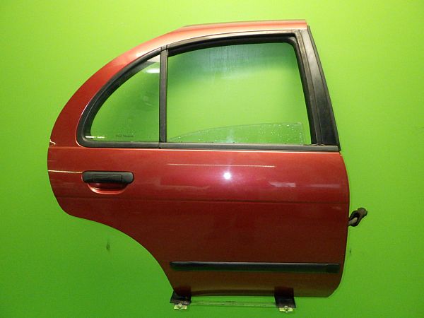 Drzwi NISSAN ALMERA I (N15)