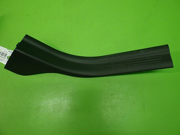 Panelliste VOLVO V50 (545)