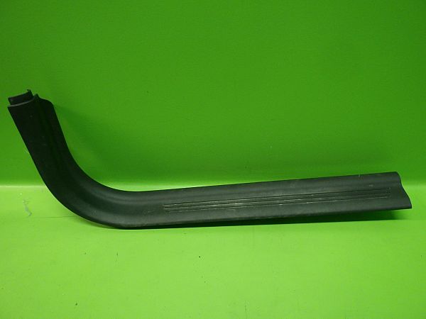 Panelliste VOLVO V50 (545)