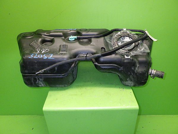 Tank BMW X3 (F25)