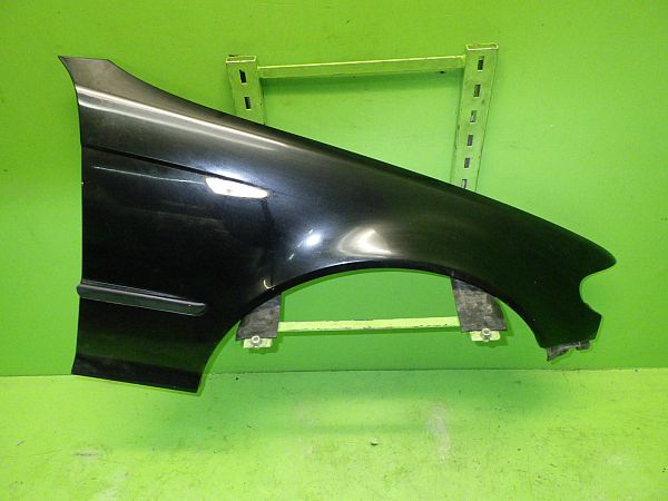 Błotnik przedni prawy BMW 3 (E46)