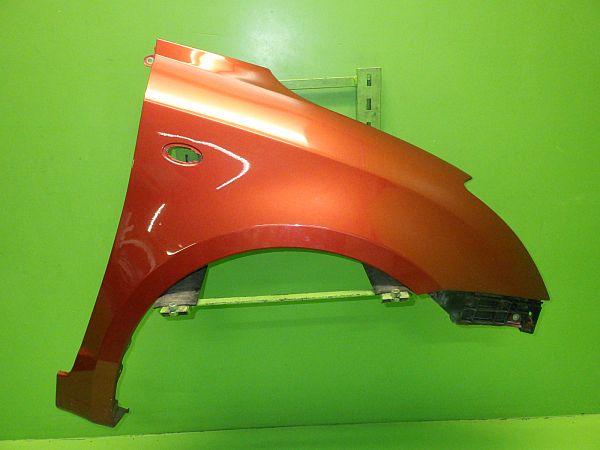 Błotnik przedni prawy SUZUKI SWIFT III (MZ, EZ)
