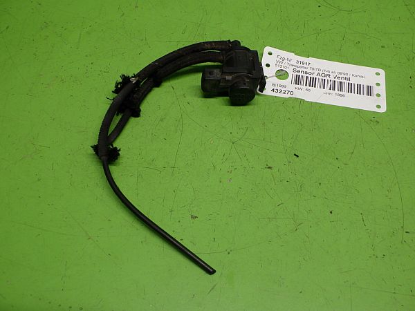 EGR / AGR-Ventil VW TRANSPORTER / CARAVELLE Mk IV Bus (70B, 70C, 7DB, 7DK, 70J,