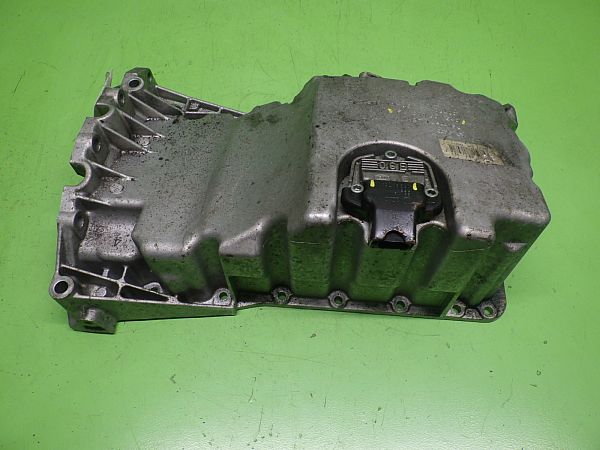 Oil pan