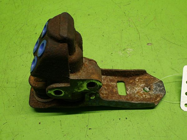Lastenabh.bremskr.regler VW CALIFORNIA T4 Camper (7DJ, 7DK, 70J)