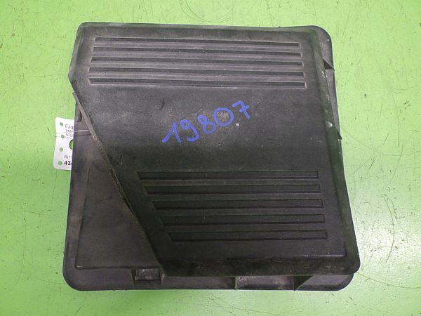 Filtr powietrza BMW 3 (E36)