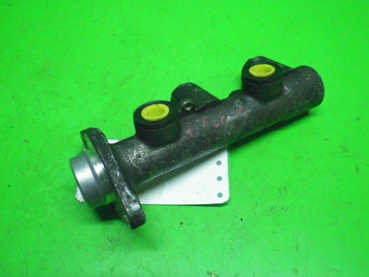 Maître-cylindre de frein NISSAN PATROL III/1 Station Wagon (W160)
