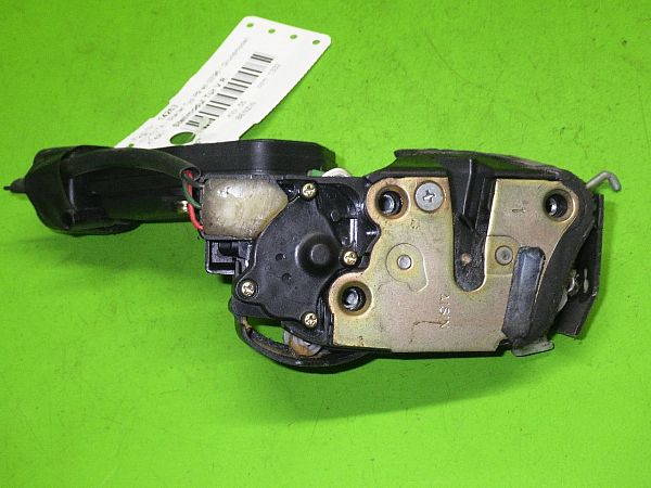 Door lock TOYOTA STARLET (_P9_)