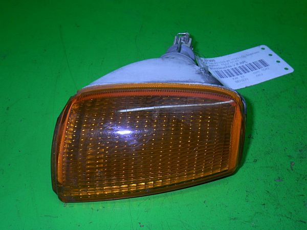 Indicator - wing VW POLO Coupe (86C, 80)